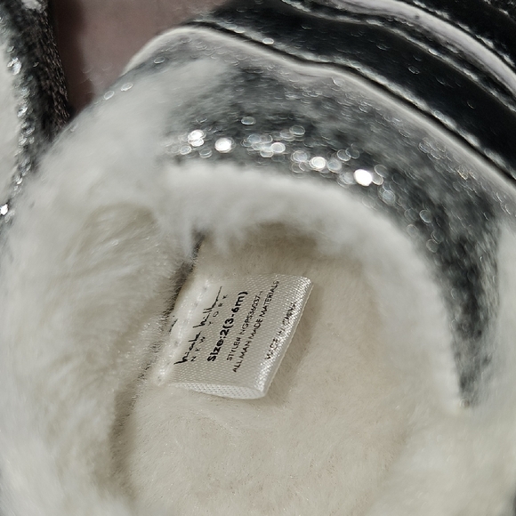 Silver Glitter Baby Shoes - Picture 3 of 4